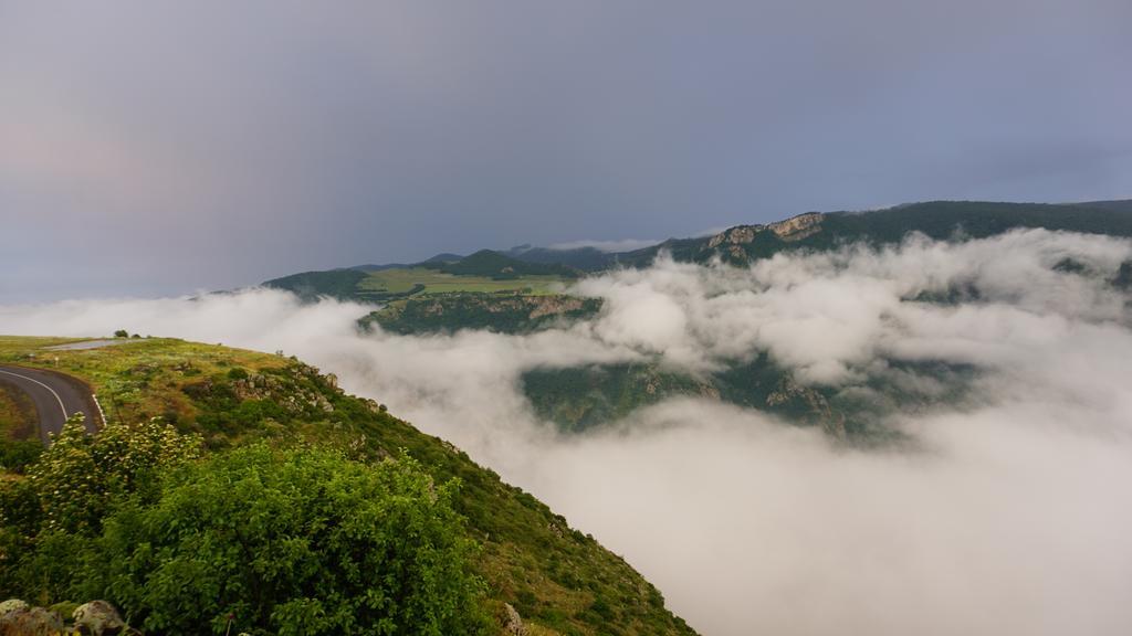 Wings Of Tatev Private Villa Halidzor Luaran gambar